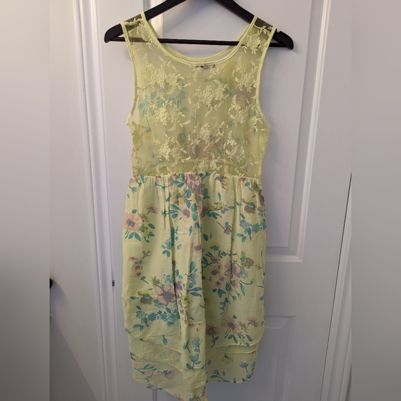 European summer dress size L. - Picture 2 of 3